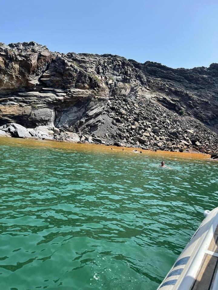 Rodothea And Adams On The Beach, Santorini Monolithos  Bagian luar foto